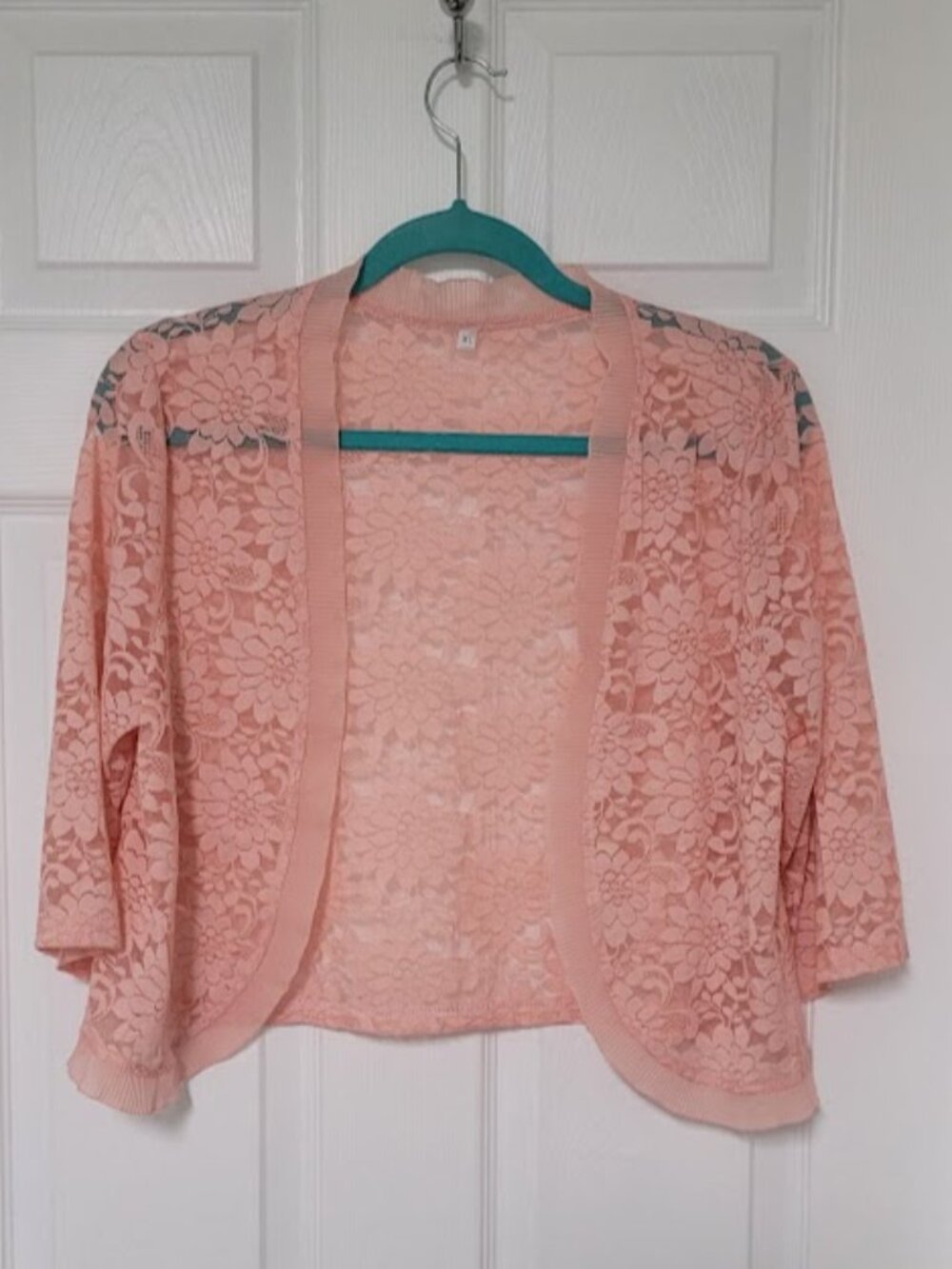 Delicate Floral Stretch Lace Peach shrug-Soft & feminine-Fits Size Large & X-Lrg